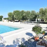 Trulli Dellamore With Private Heated Pool