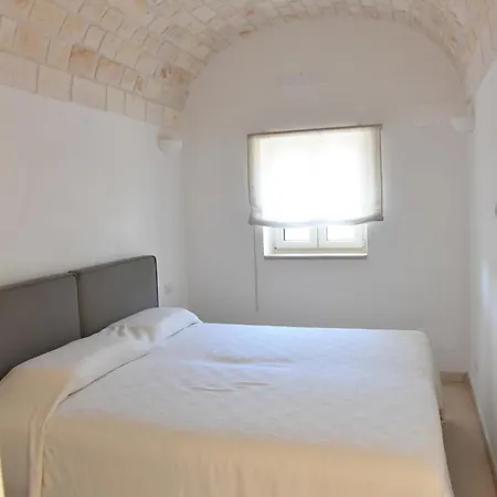 Trulli Dellamore With Private Heated Pool *