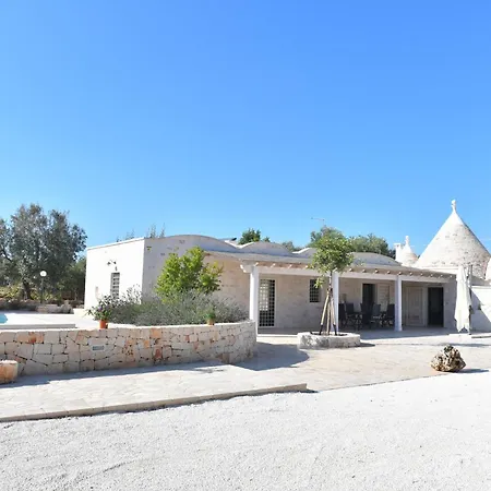 Trulli Dellamore With Private Heated Pool Villa *