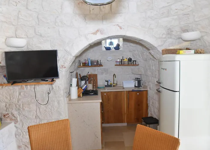 Trulli Dellamore With Private Heated Pool Villa *