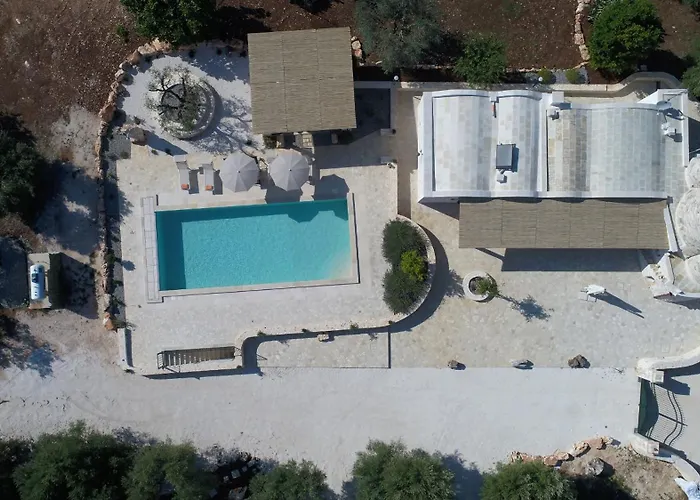 Trulli Dellamore With Private Heated Pool *
