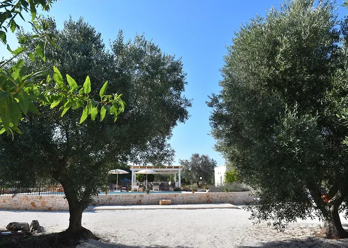 Trulli Dellamore With Private Heated Pool *
